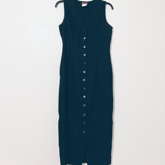 Macy's Dresses & Skirts - Hearts Buttoned Maxi Dress (Black)